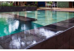 Comment poser le dallage en pierres naturelles et les margelles de sa piscine ?